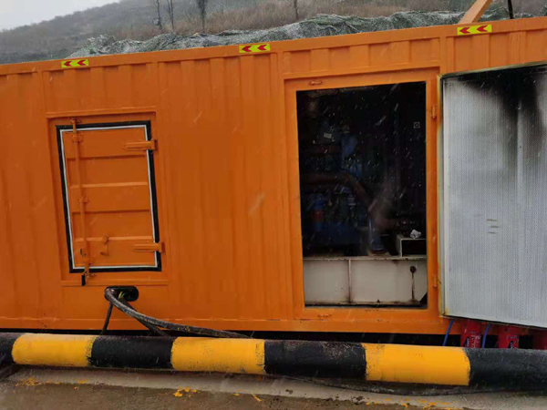 芗城出租发电机-船用柴油发电机的工作原理是怎么样的？