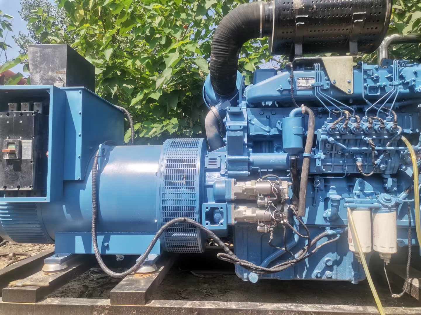 芗城详细说明降低 800kW 柴油发电机输出电流波动的方法
