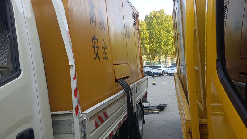 芗城如何判断柴油发电机组和UPS电源的切换时间是否符合要求？